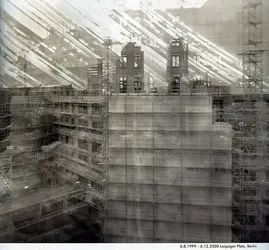 michael-wesely-moma-02.webp michael-wesely-moma-02.webp